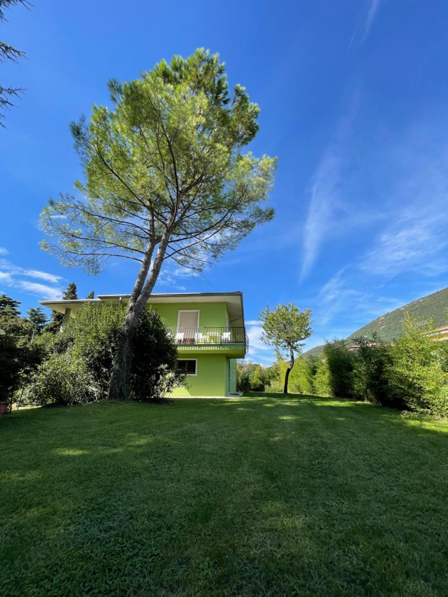 Secret Garden Egle Villa Caprino Veronese Ngoại thất bức ảnh